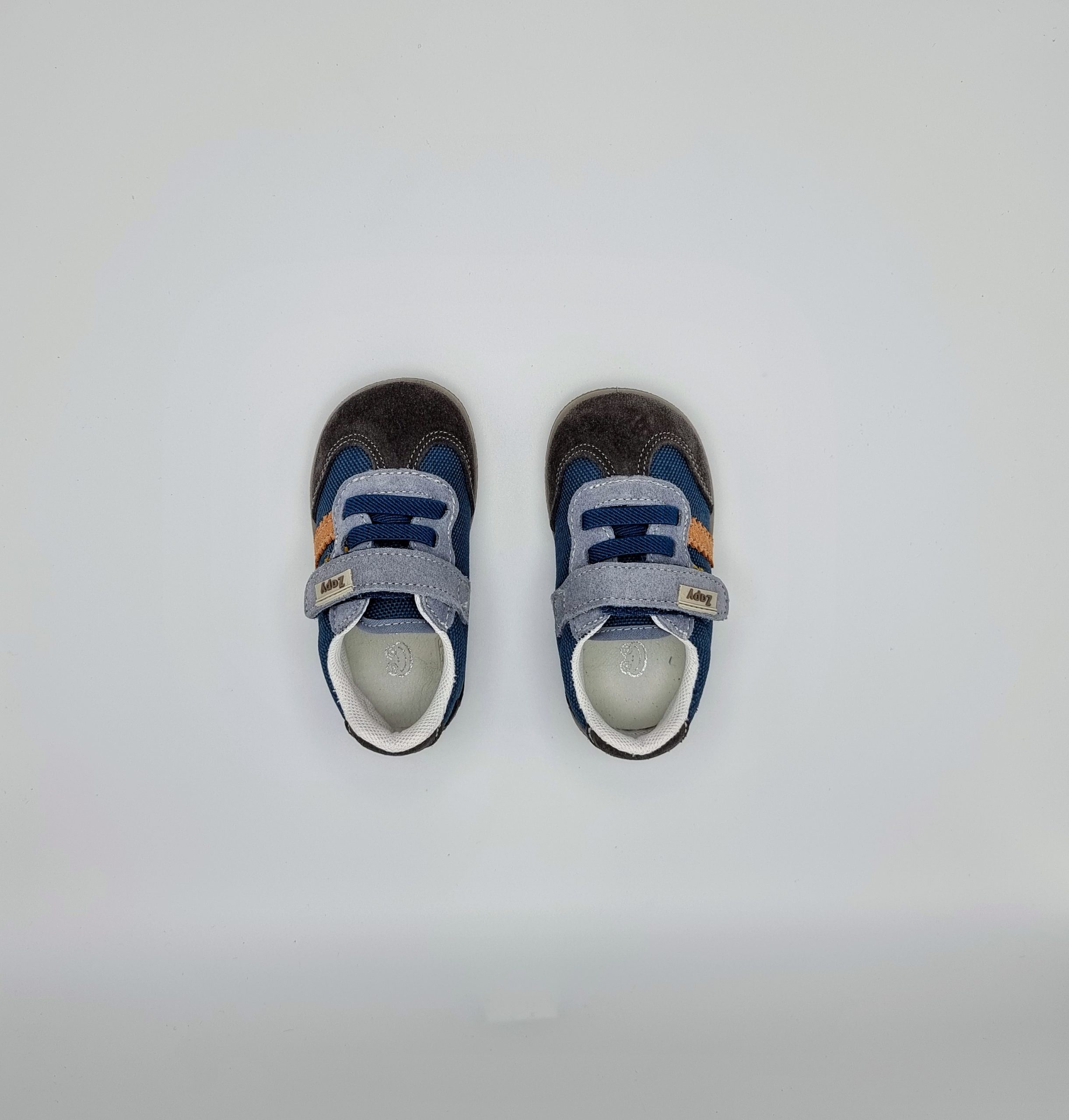AF2002_Azul_3